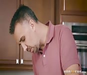 Getting to know his new neighbour