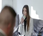 Clea rejoint la fête